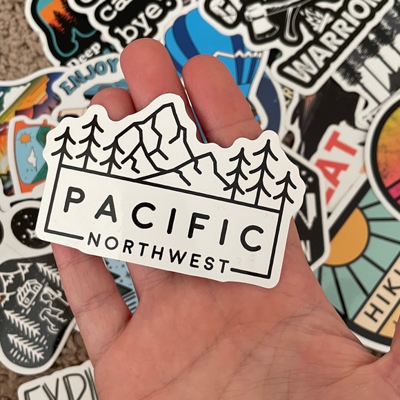 30‎ Travel Outdoors Themed Stickers - Picture 2 of 3